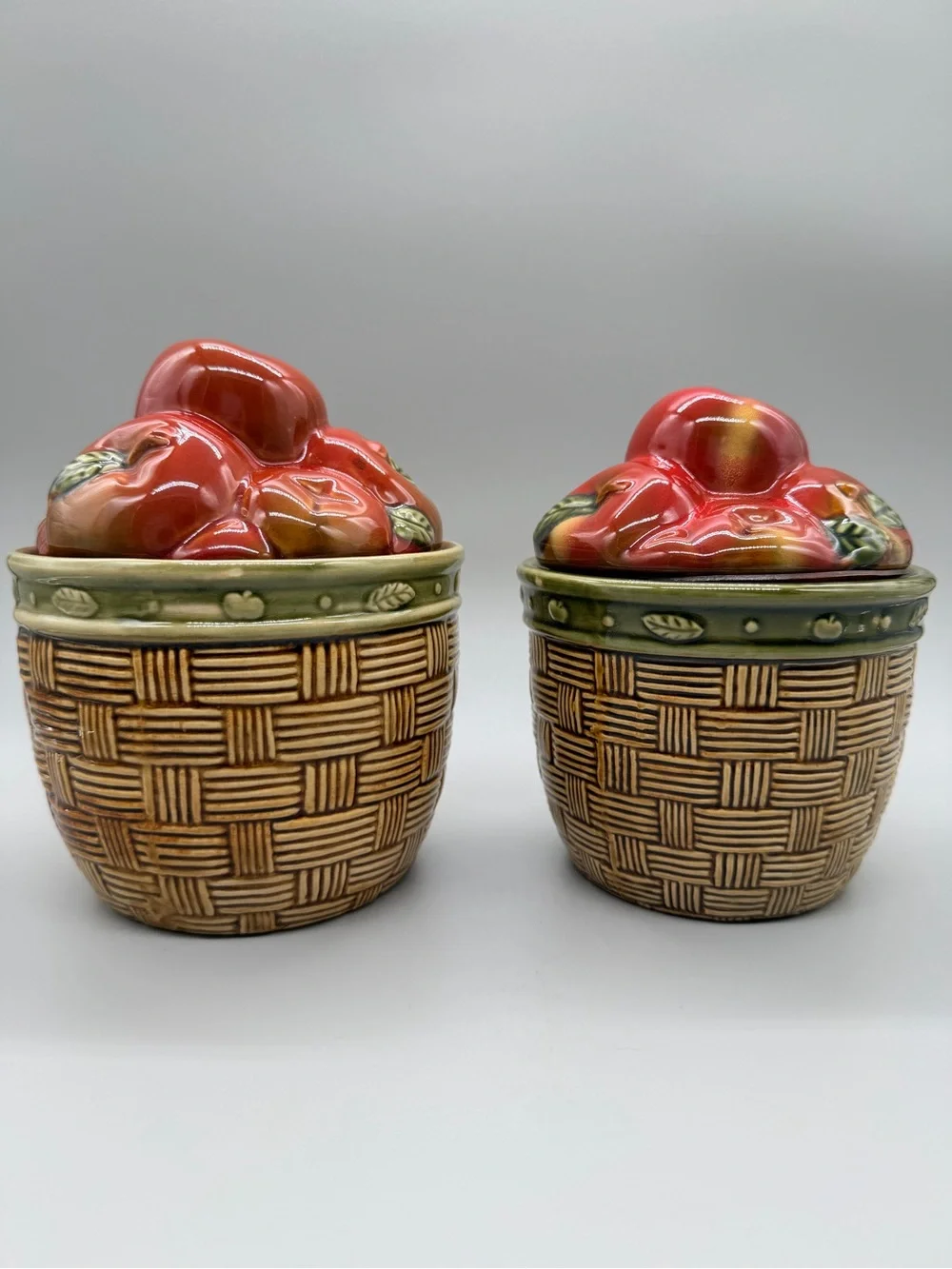 Vintage 3D Ceramic Apple Basket Canisters Set of 2 Retro Cottagecore Kitsch